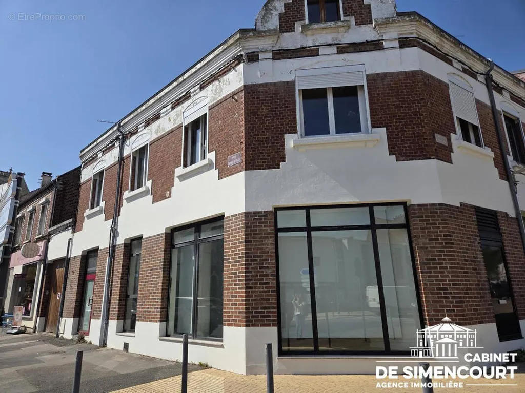 Välivaade - Mixed-Use Building in Corbie Centre