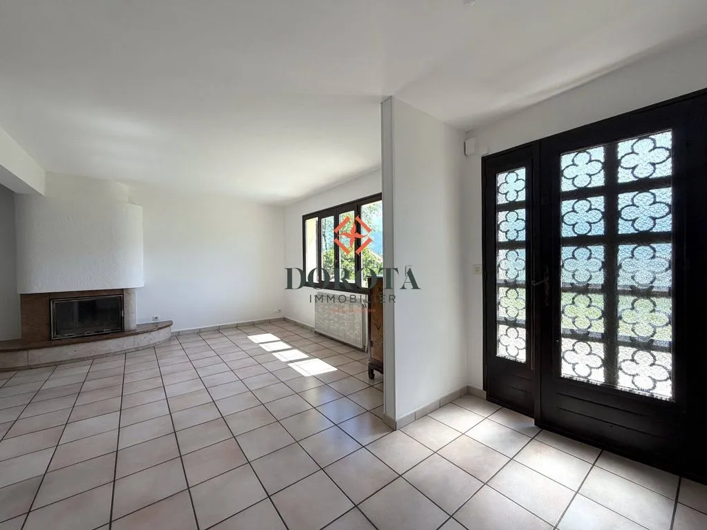 Séjour - Maison de Luxe avec Vue Panoramique à Lumbin