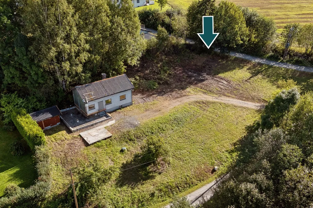 Õhuvaade - Scenic Plot with River View in Hønefoss