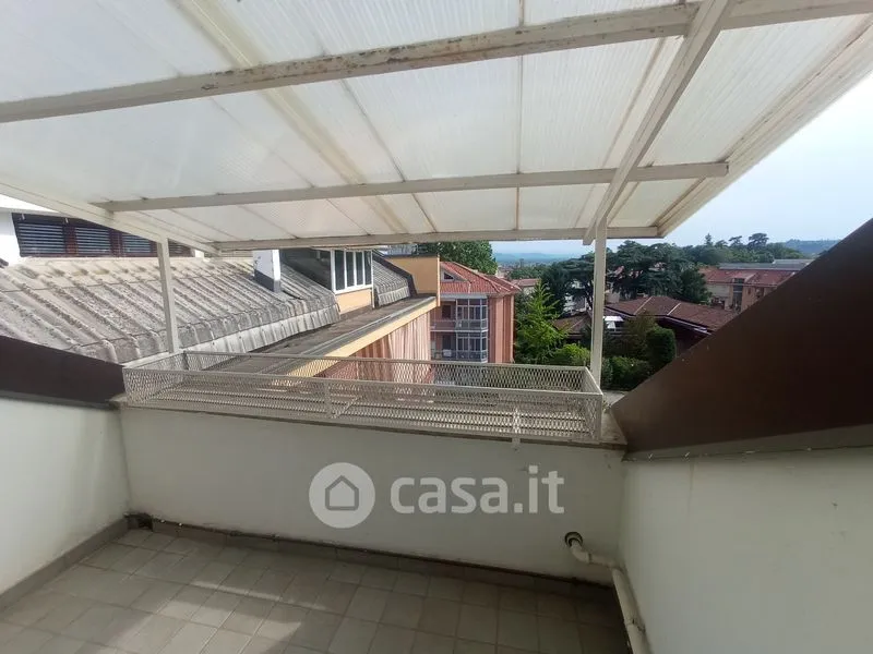 Terrass - Mansarded Flat with Terrace in Asti