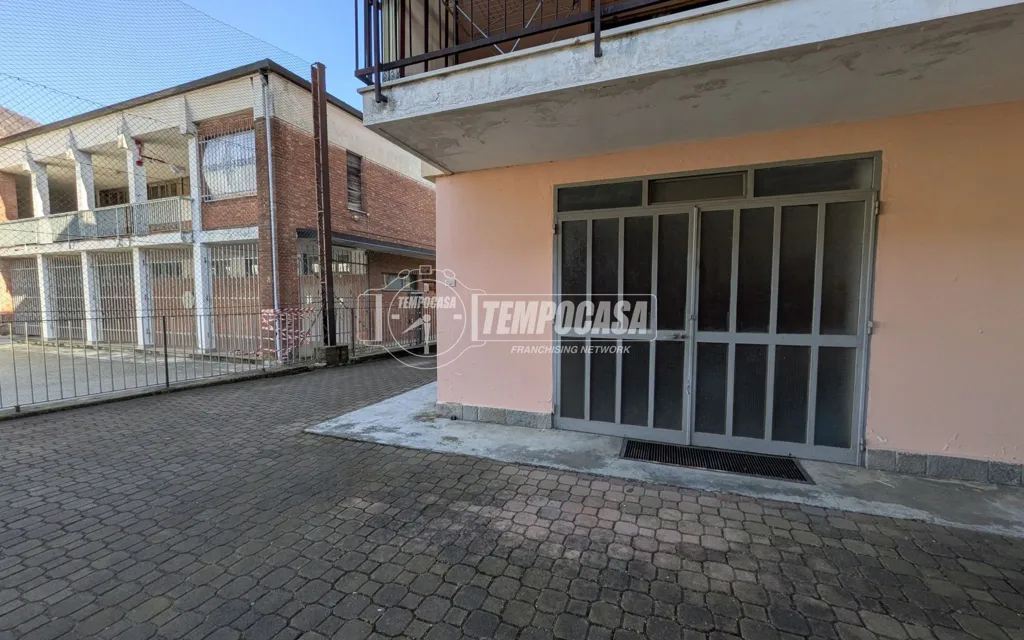 Välivaade - Spacious Apartment with Balconies in Pont-Canavese