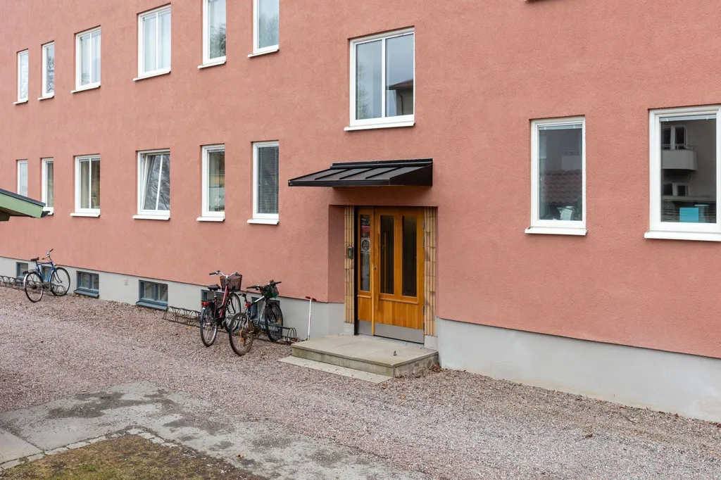 Välivaade - Spacious Apartment with Balcony in Linköping