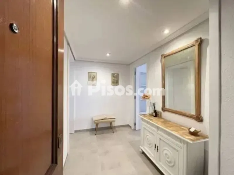 Ingresso - Modern Flat with Balcony in Alicante Centre