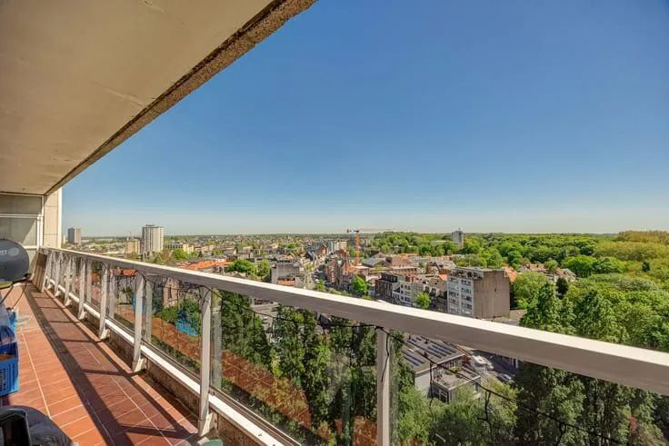 Balcone - Apartment with Canal View in Deurne, Antwerp
