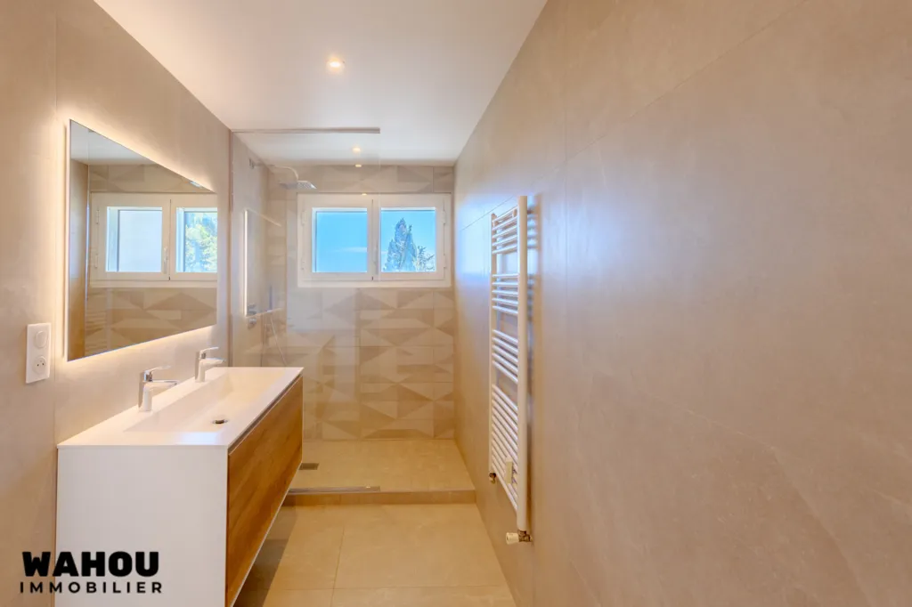 Salles de bain - Appartement 4P avec Vue Mer Panoramique au Cannet
