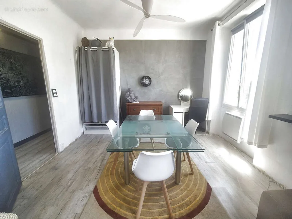 Söögituba - Duplex Apartment with Garage in Toulon