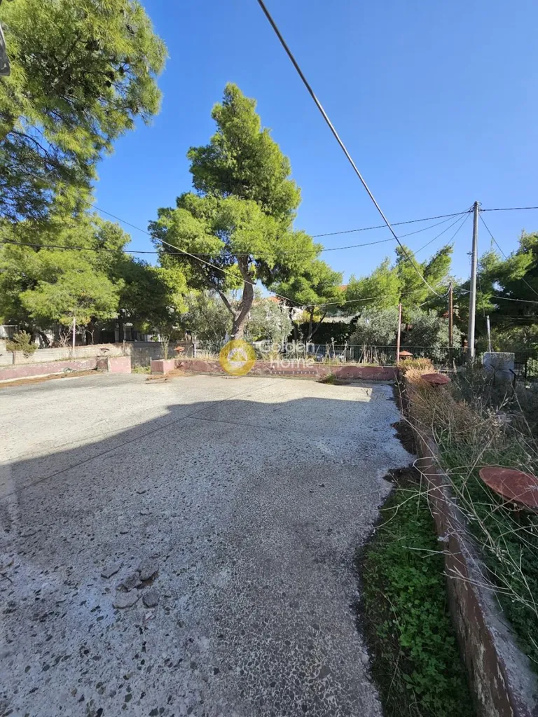 Extérieur - Plot with Construction Rights in Thriamvos, Athens