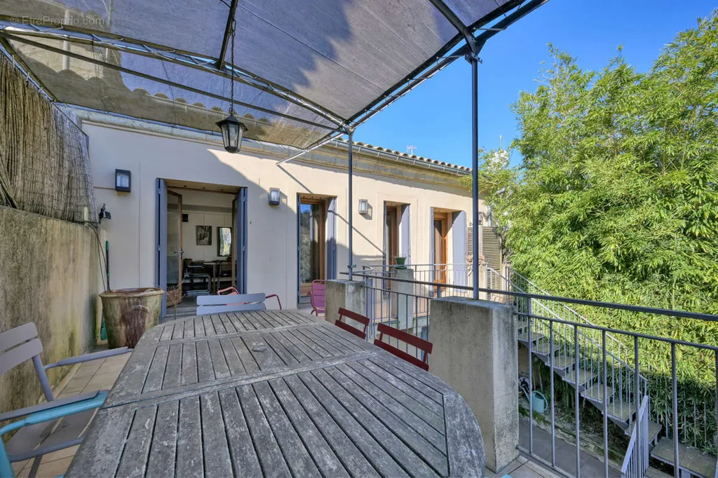 Terrass - Stone House with Panoramic View in Sommières
