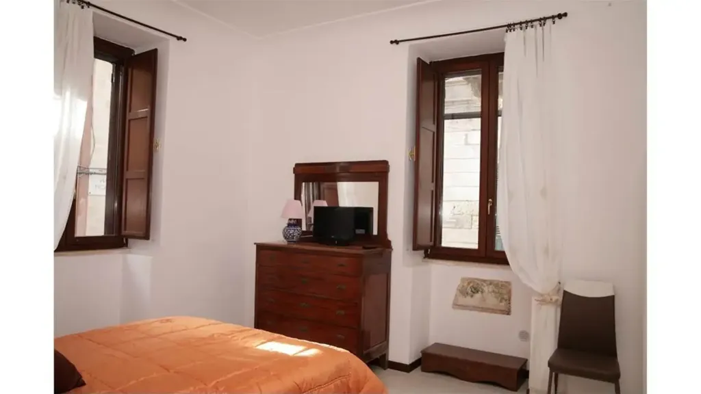 Magamistoad - Rustic Apartment with Central Location in Siracusa