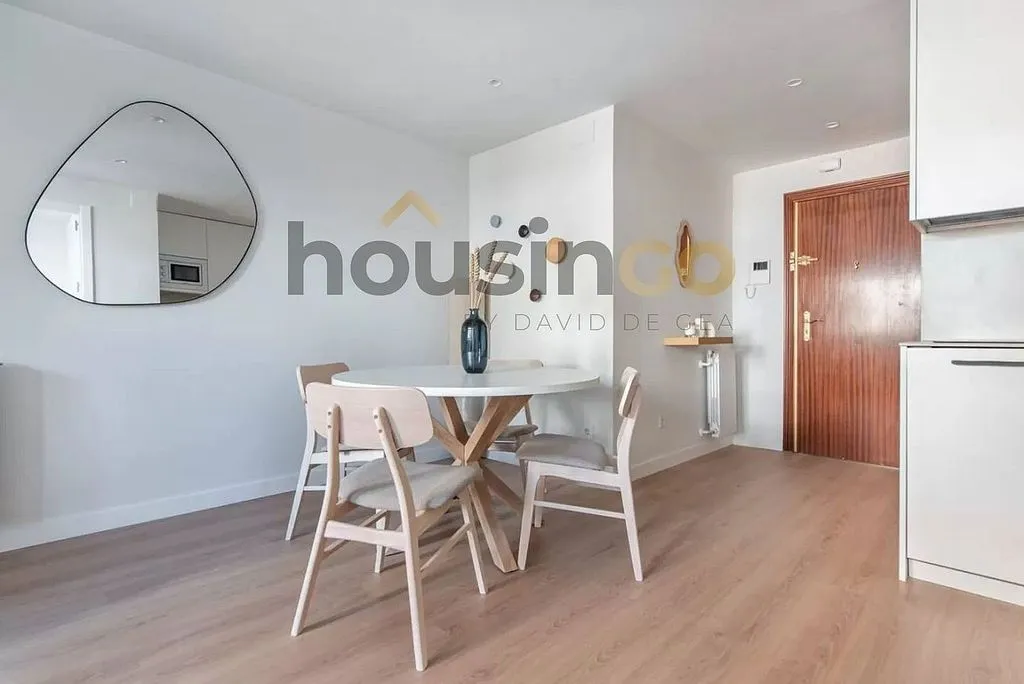 Dining Room - Furnished Flat with Light in Salamanca, Madrid