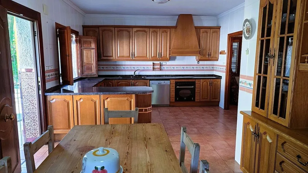 Köök - Rustic Chalet with Pool in Órgiva
