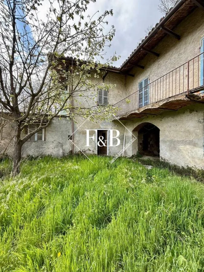 Esterno - Rustic Cottage with Valley View in Cortemilia