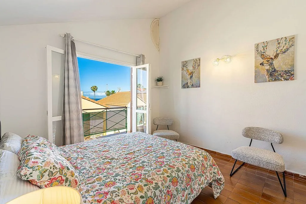 Magamistoad - Duplex with Pool in Playa de las Américas
