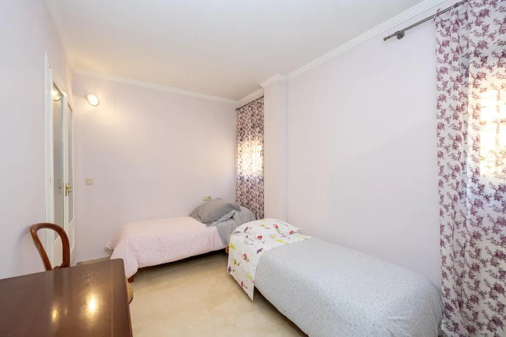 Chambres - Townhouse with Terrace in La Bermejana