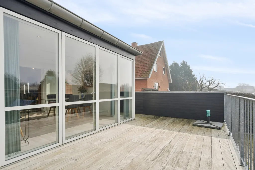 Terrasse - Rustic Villa with Garden in Kristrup