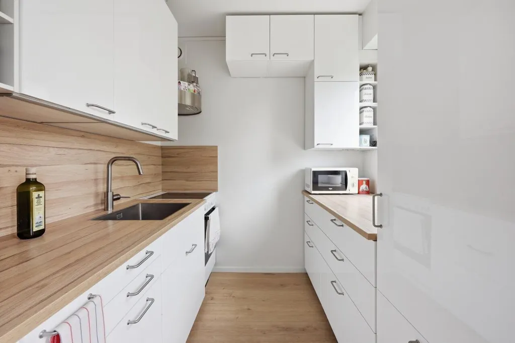 Köök - Apartment with Balcony in Tapiola