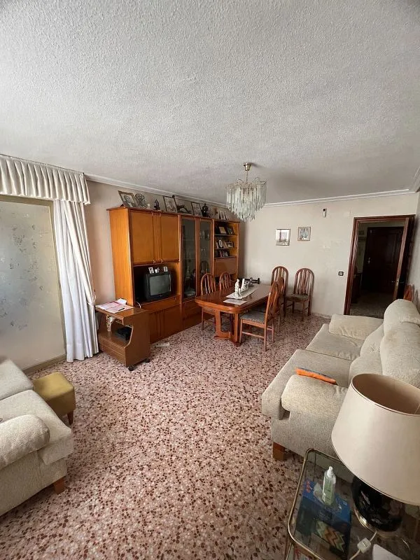 Elutuba - Apartment with Balcony in Elda Centre
