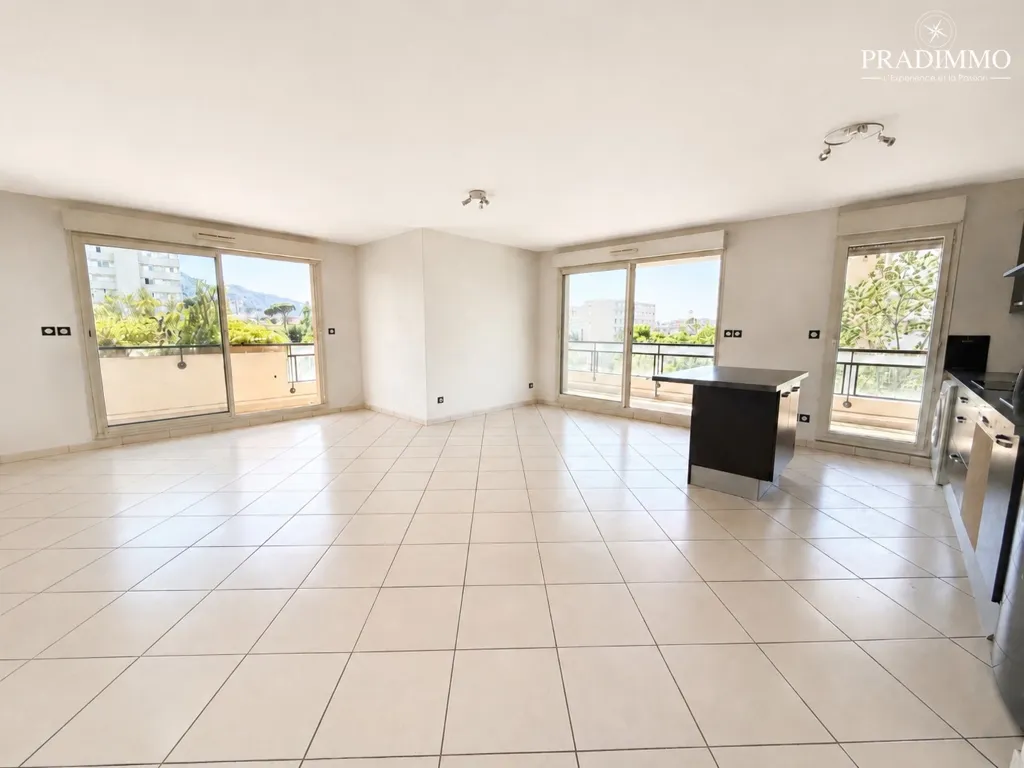 Séjour - Appartement avec Terrasse Sud-Ouest au 9ème Marseille