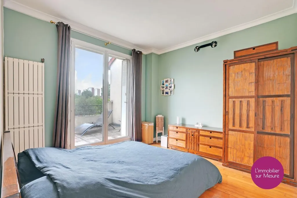 Camere da letto - House with Garden near RER E, Noisy-le-Sec