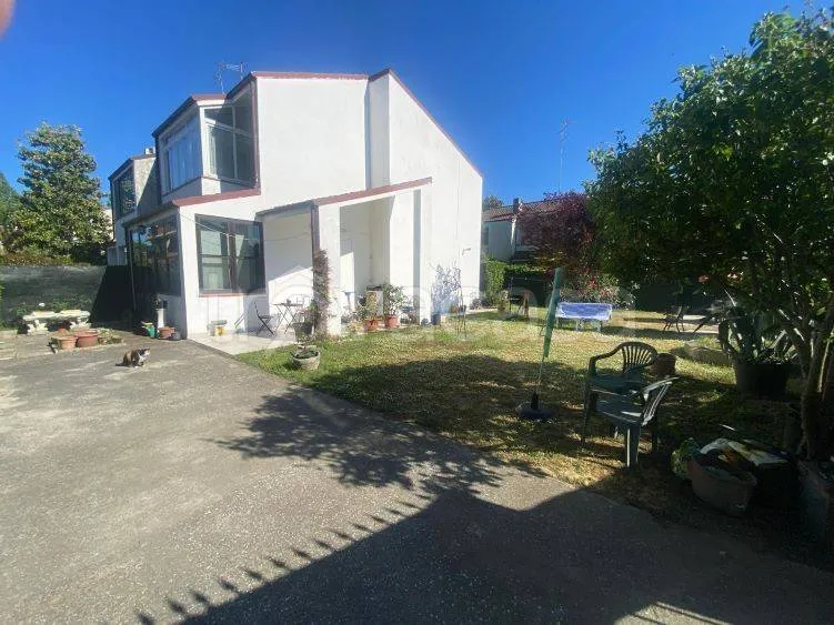 Aed - Villa with Private Garden in Lido degli Scacchi