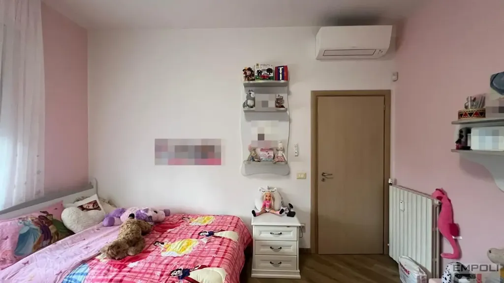 Magamistoad - Rearranged Apartment with Balcony in Empoli