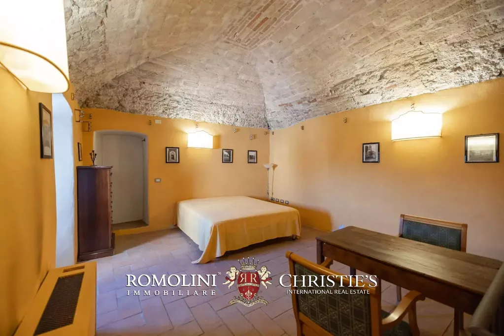 Söögituba - Historic Estate with Castle in Umbria