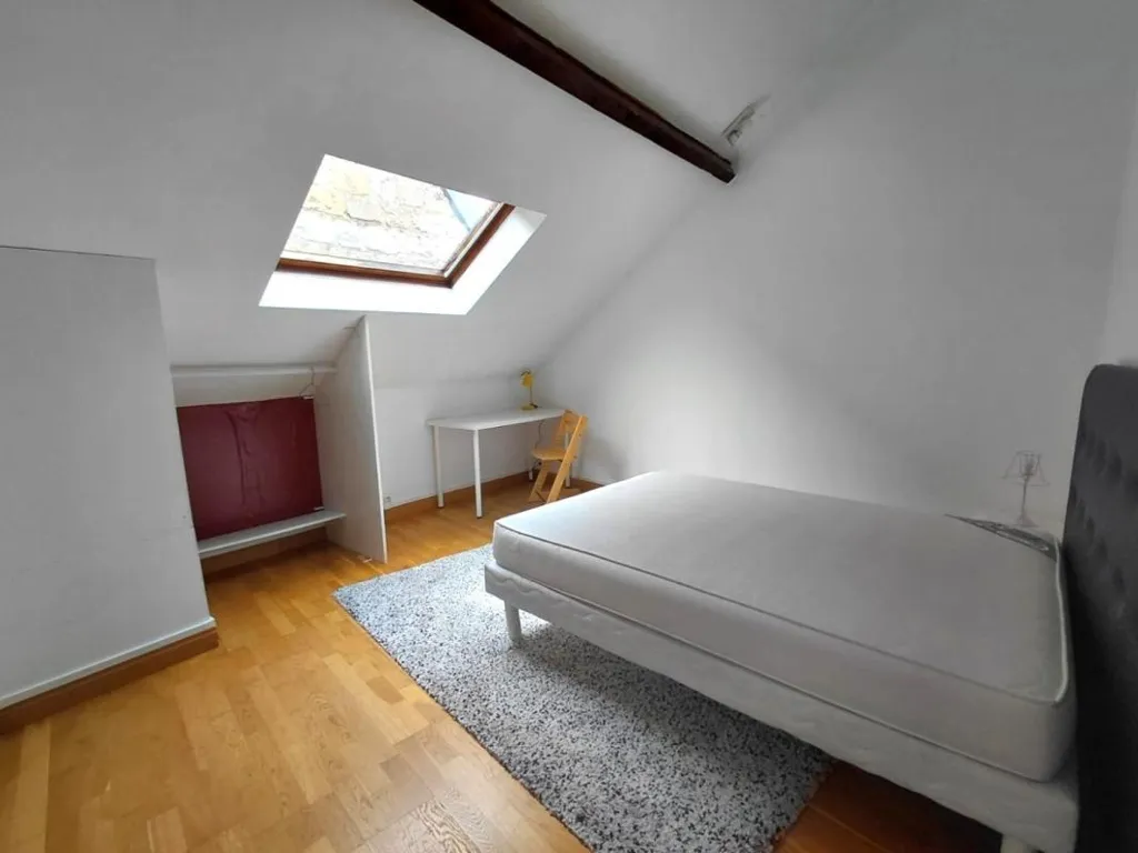 Chambres - Duplex avec terrasse à Saint-Ouen-l'Aumône
