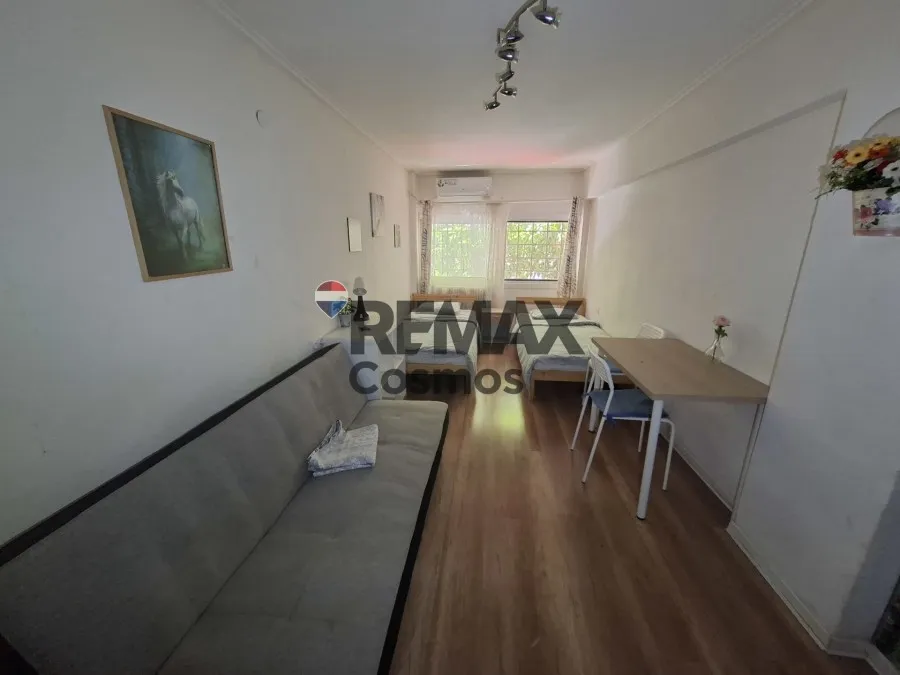 Elutuba - Apartment with Security Gate in Athens