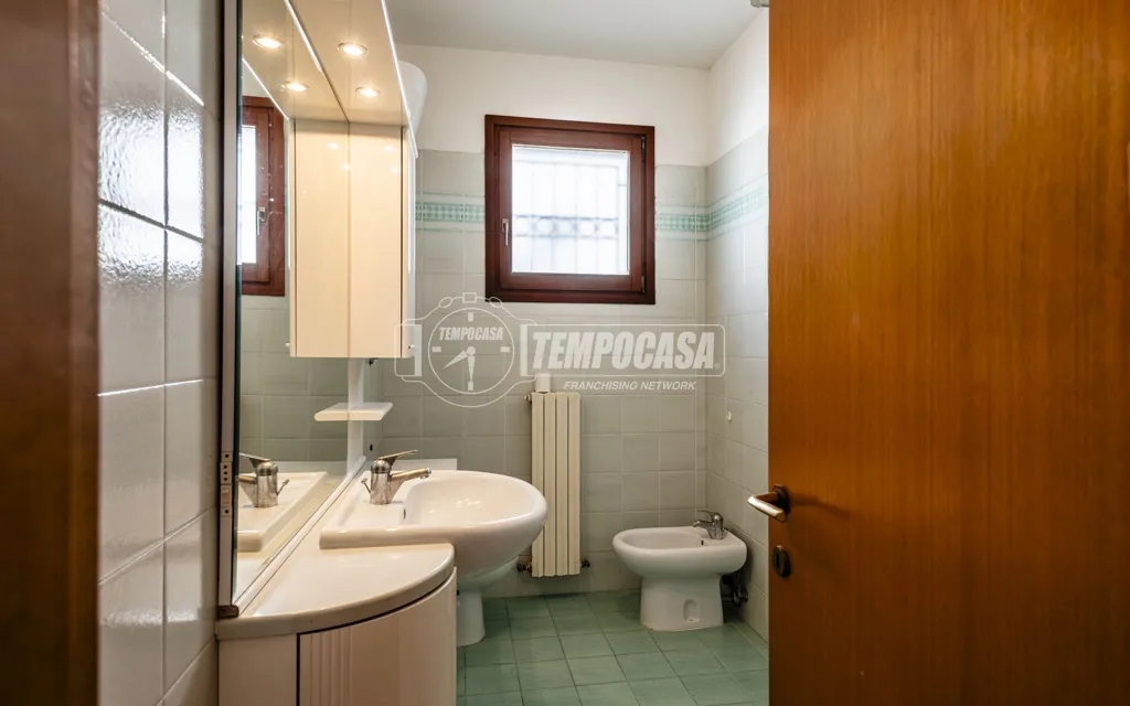 Salles de bain - Bright Trilocale with Terrace in Numana