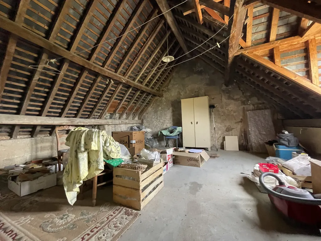 Pièces - Maison de Pays à Rénover avec Vue Campagne à Pierrefonds