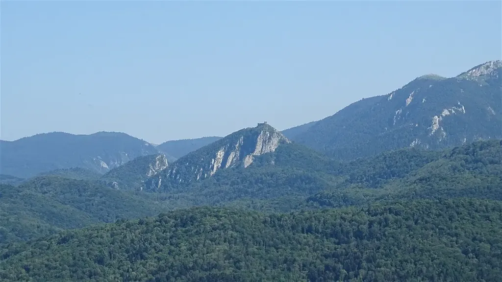 Maison en Pierre avec Vue sur les Pyrénées à Roquefixade