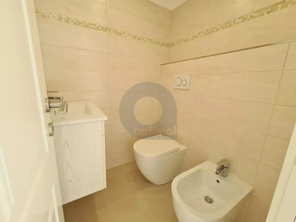 Vannitoad - Luxury Penthouse with Sea View in Menton