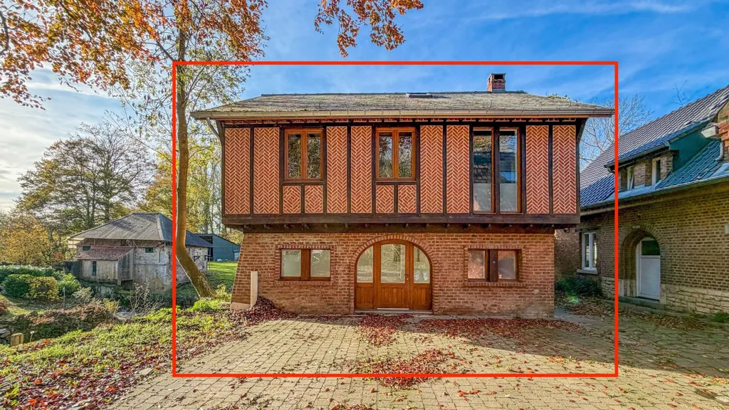 Extérieur - Villa Rénovée avec Jardin et Bureau à Proximité des Axes