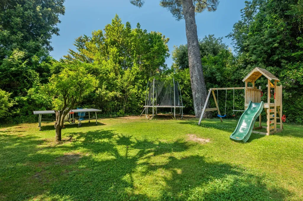 Giardino - Renovated Villa with Pool in Valbonne