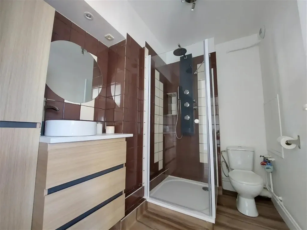 Vannitoad - Studio with Parking in Rouen Rive Droite