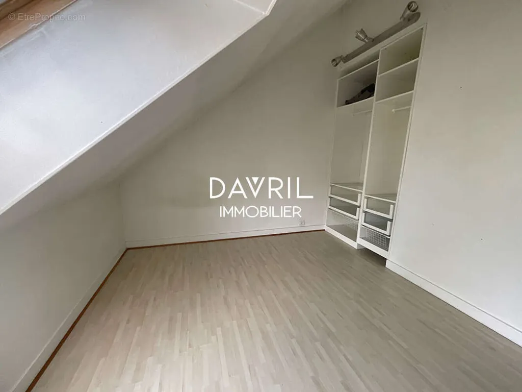 Rooms - Duplex with Terraces in Andrésy