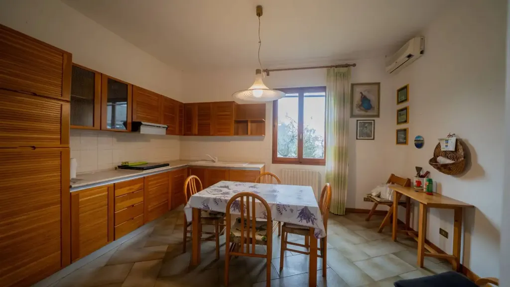 Salle à manger - Panoramic Villa with Garden in Figline Valdarno