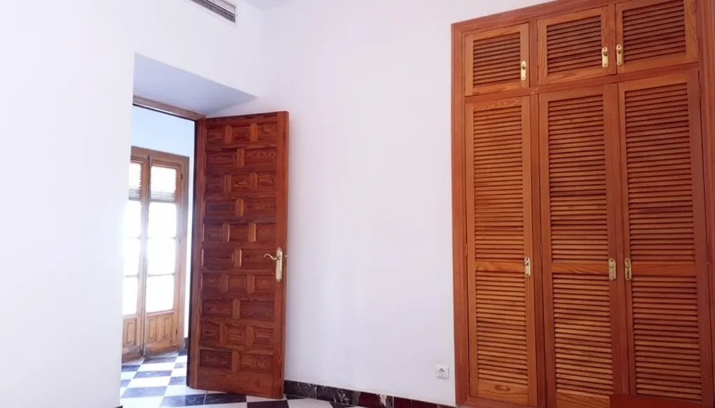 Pièces - Historic Townhouse with Pool in Córdoba