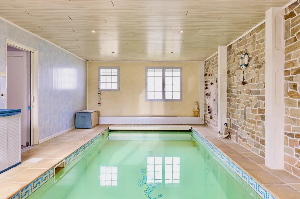 pool_area