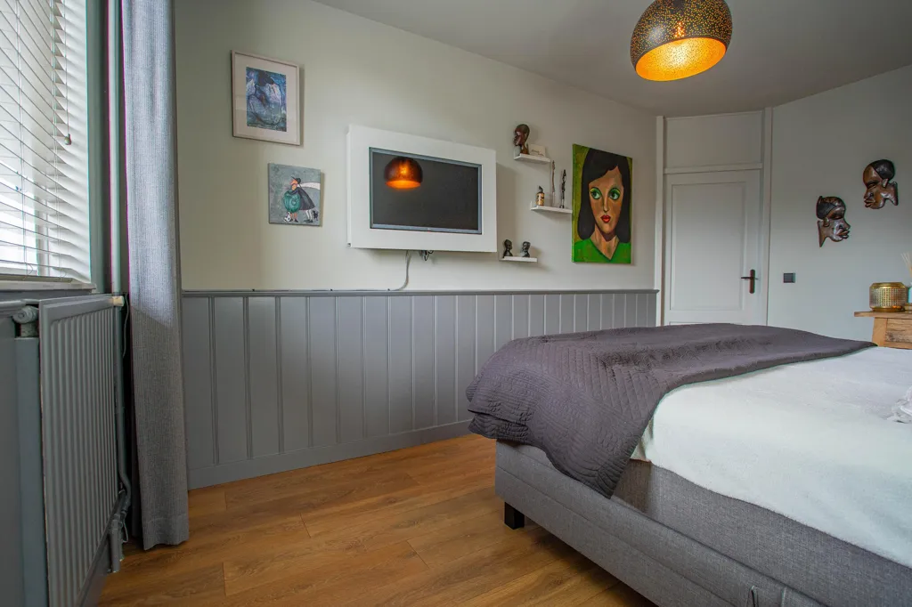 Magamistoad - Linked Semi-detached House with Serre in Helmond