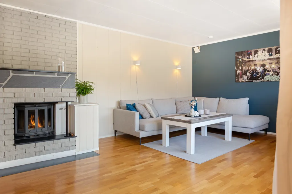 Elutuba - Architectural Villa with Terrace in Bagn