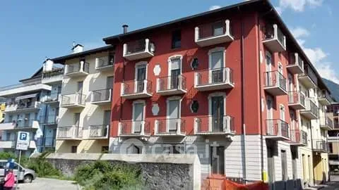 Esterno - Newly Built Apartment with Terraces in Sondrio