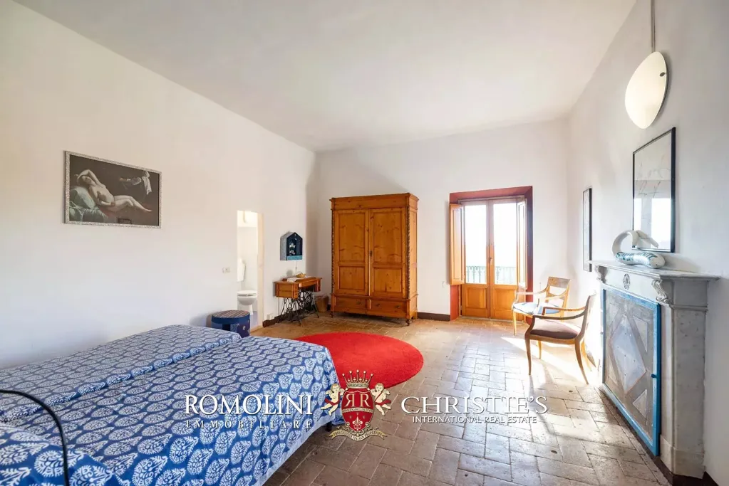 Magamistoad - Historical Villa with Pool in Chianti Hills