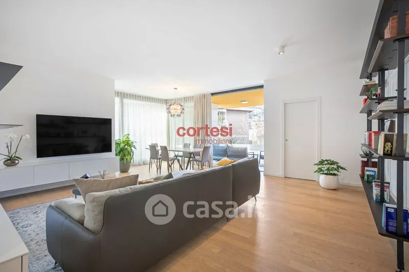 Elutuba - Contemporary Apartment with Panoramic Terrace in Bergamo