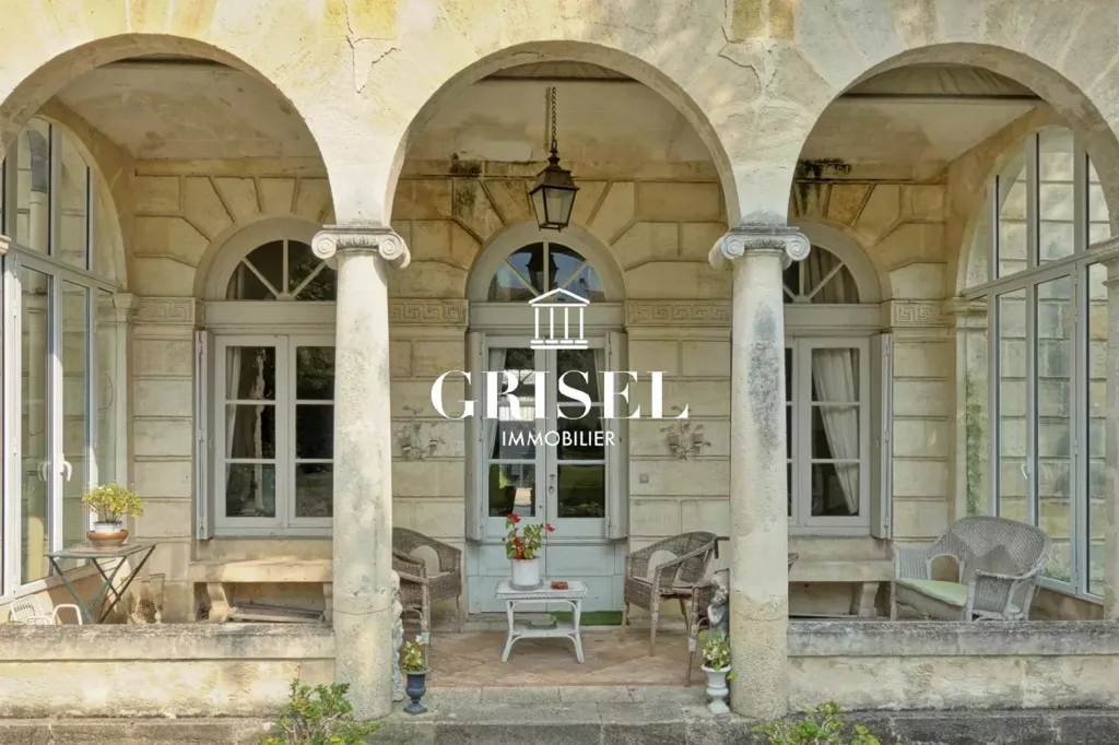 Välivaade - Directoire Style Villa with Park in Bordeaux