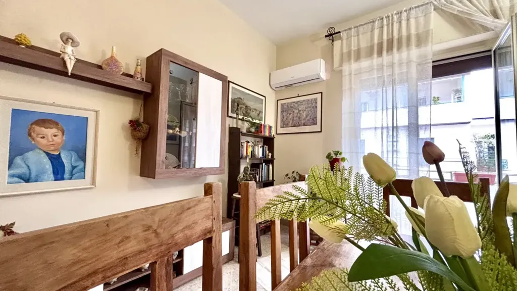 Soggiorno - 5-Bedroom Apartment with Balcony in Palermo