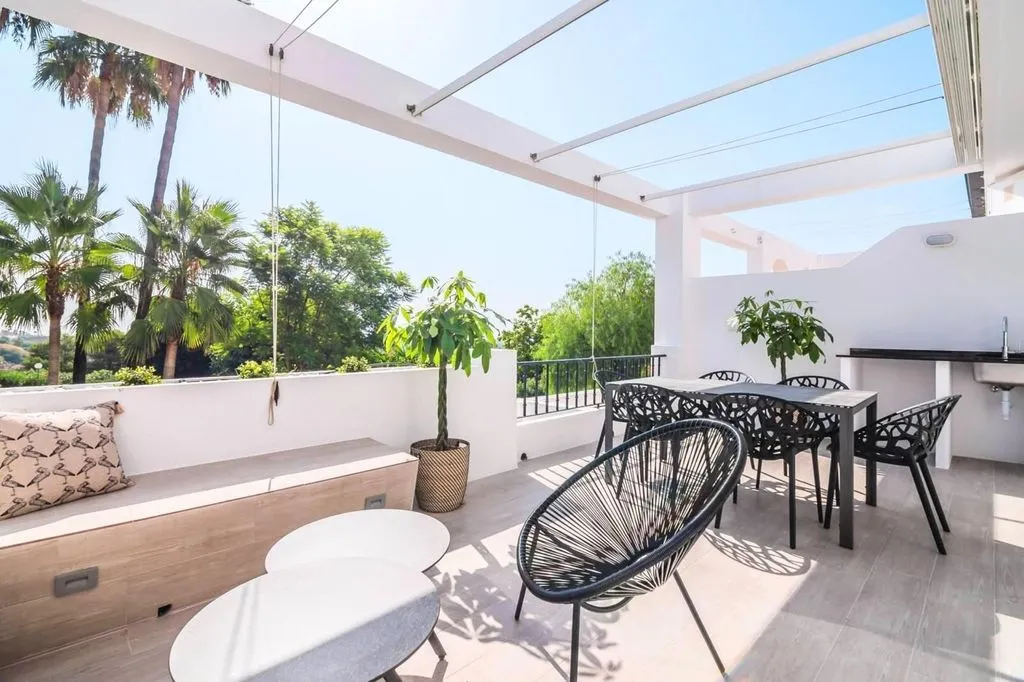 Terrass - Luxury Flat with Sea View in Benahavís