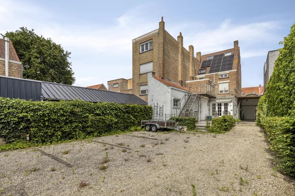 Giardino - Commercial Property with Student Studios in Sint-Andries