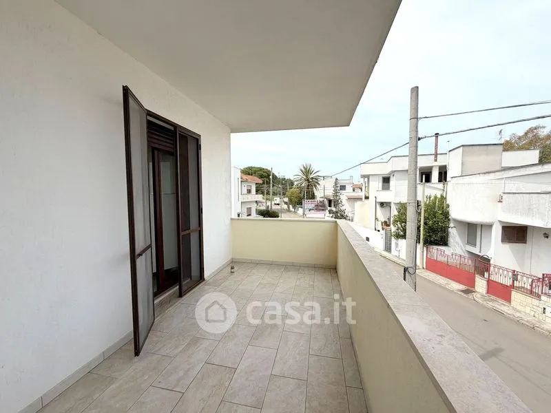 Rõdu - Bright 3-Bedroom Flat in Tricase