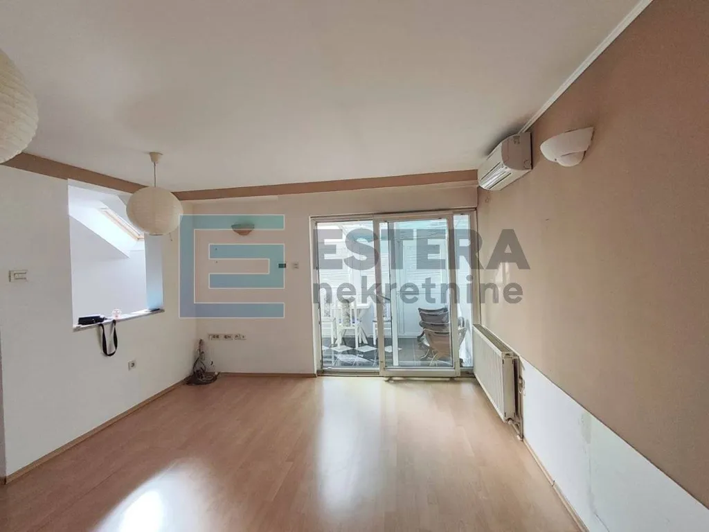 Séjour - Two-Bedroom Flat with Terrace in Ivanec Centre